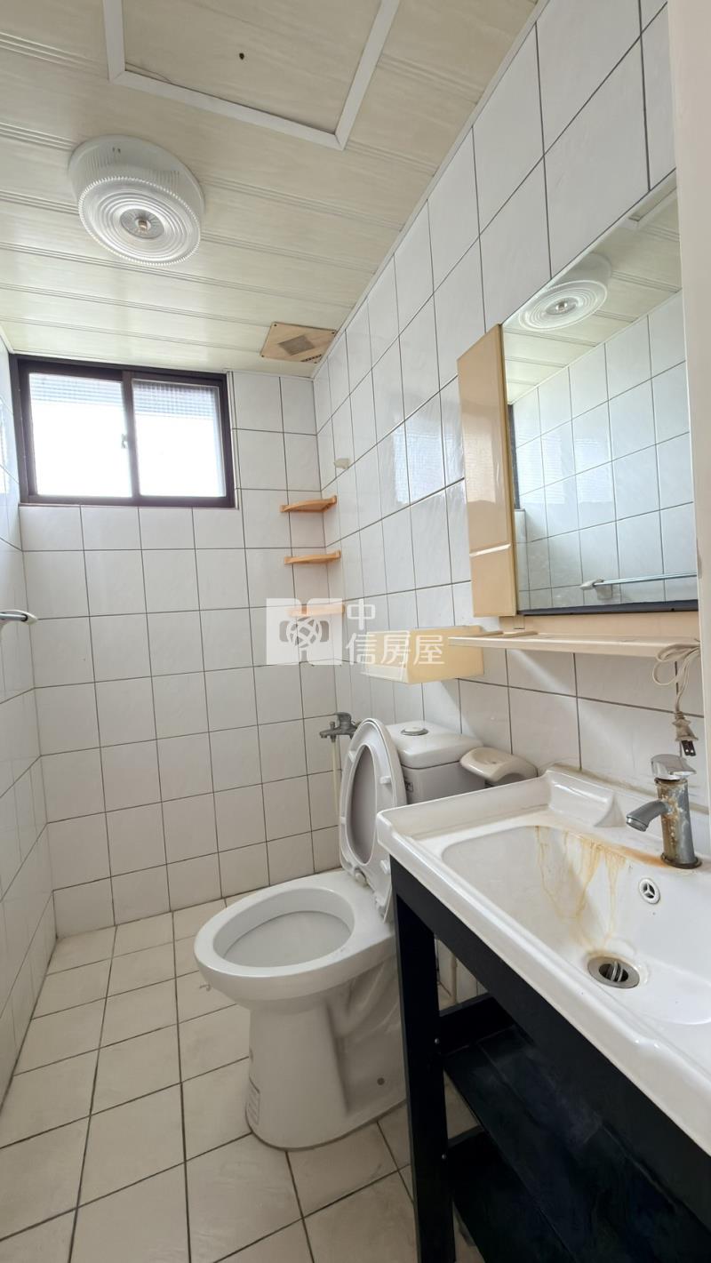 【安家】專任-藝文特區君臨天下房屋室內格局與周邊環境