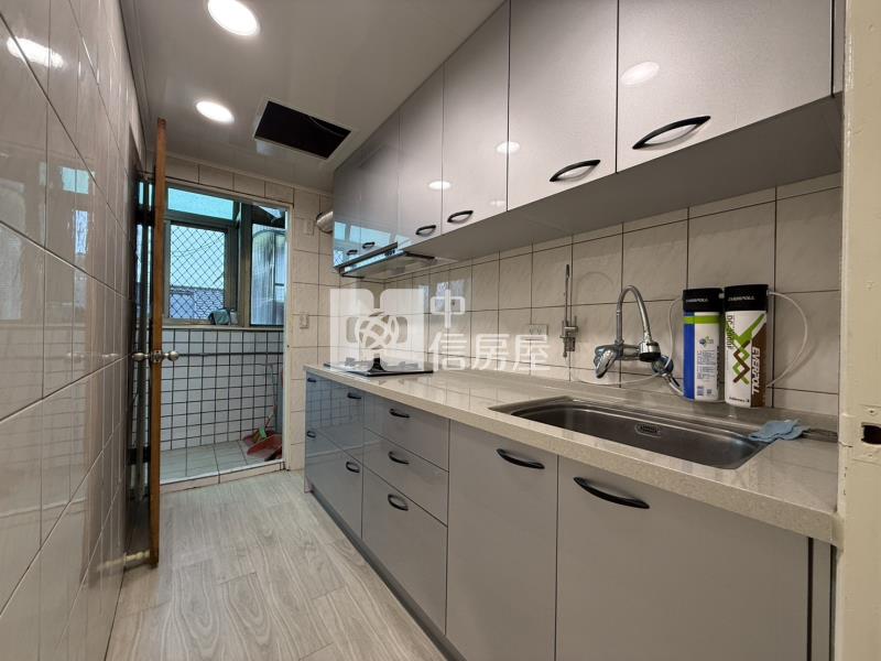 【安家】文化國小旁電梯3+1房房屋室內格局與周邊環境