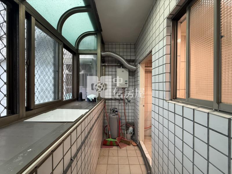 【安家】文化國小旁電梯3+1房房屋室內格局與周邊環境