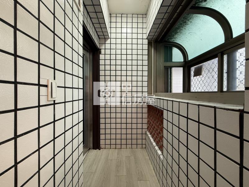 【安家】文化國小旁電梯3+1房房屋室內格局與周邊環境