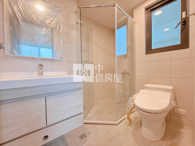 龍岡有福三房車房屋室內格局與周邊環境