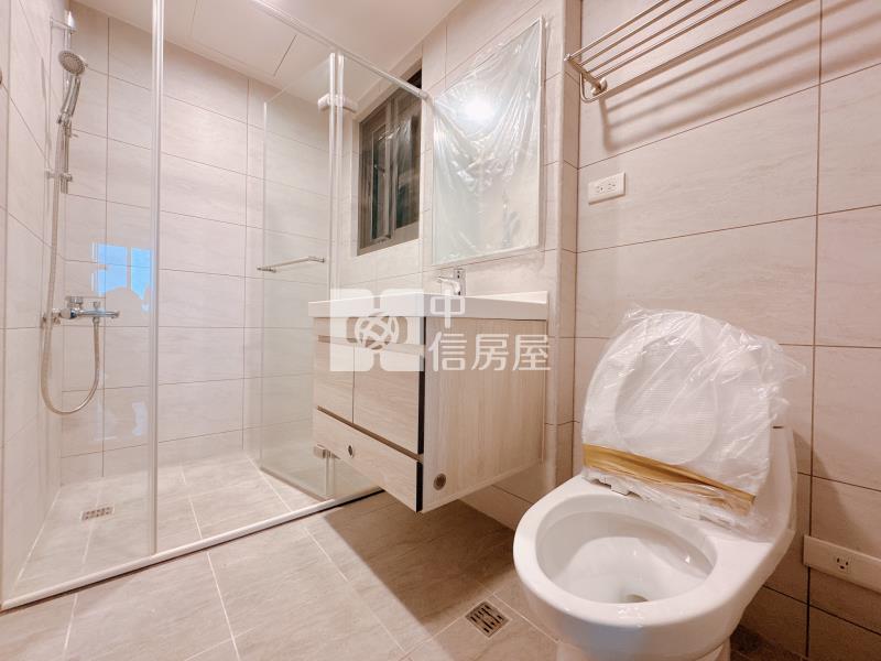 龍岡有福三房車房屋室內格局與周邊環境