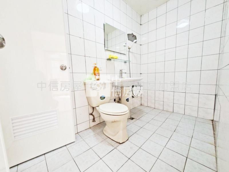 楊梅好宅美透天前院停車房屋室內格局與周邊環境