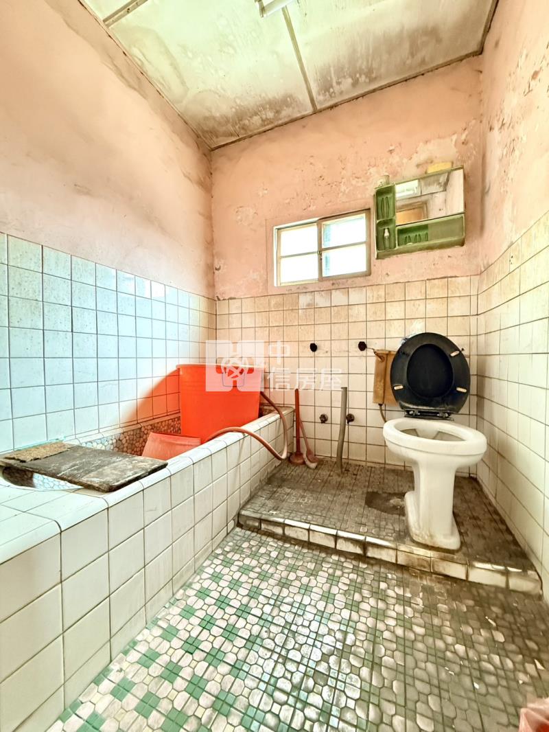 潭子加工區前院停車改套聖品房屋室內格局與周邊環境