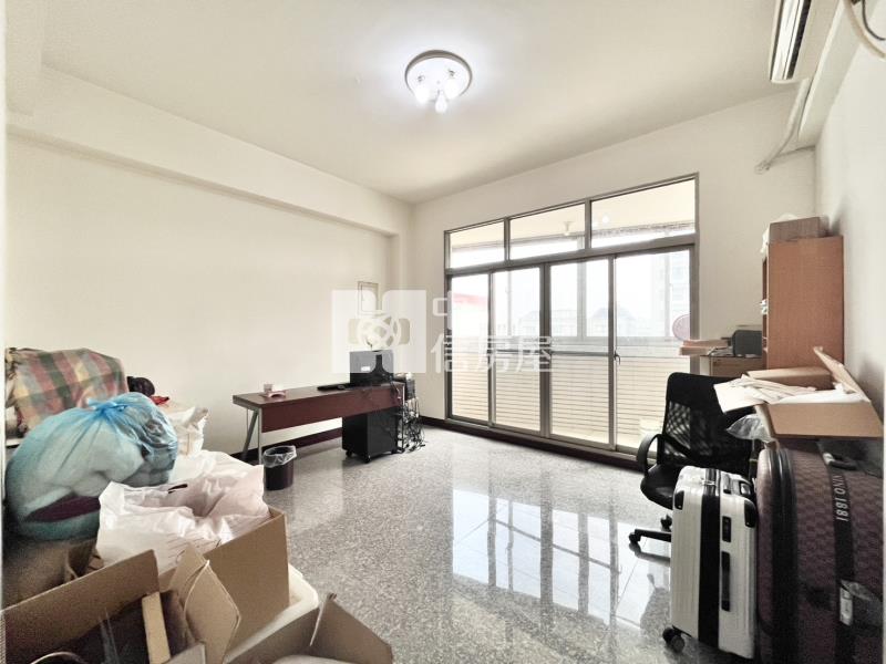 正東山路震後金透店房屋室內格局與周邊環境