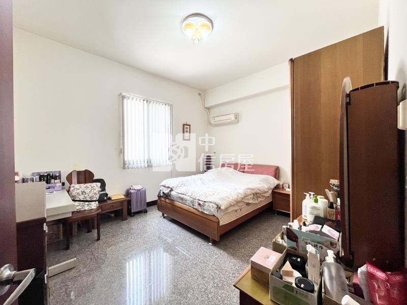 正東山路震後金透店房屋室內格局與周邊環境