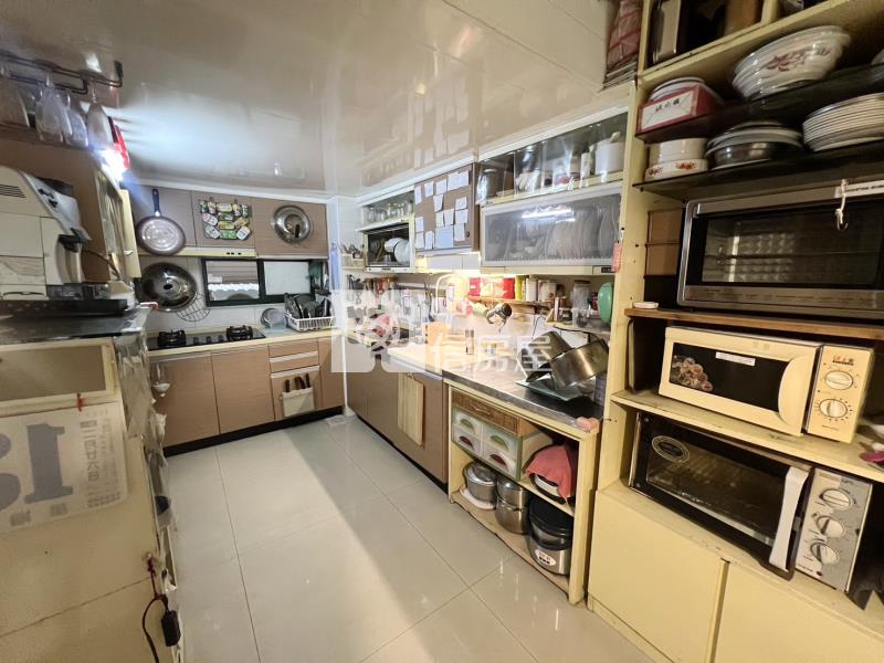 楊梅交流道旁雙車位美別墅房屋室內格局與周邊環境