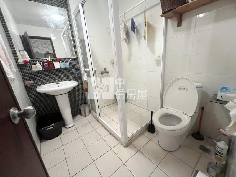 楊梅交流道旁雙車位美別墅房屋室內格局與周邊環境