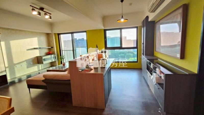 大江購物中心電梯房屋室內格局與周邊環境