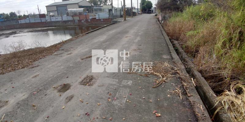 嘉義新港都計內美農地房屋室內格局與周邊環境