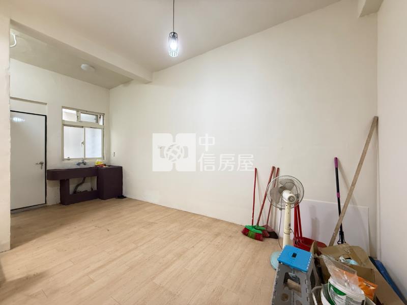 B桃園龜山萬壽路低總價透天厝房屋室內格局與周邊環境