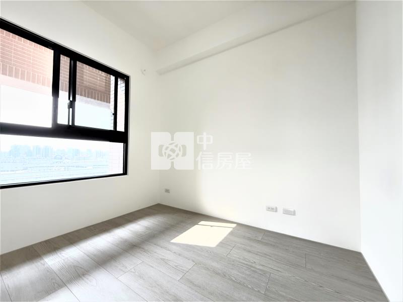 南興國小華太怡人視野三房平車（專任）房屋室內格局與周邊環境