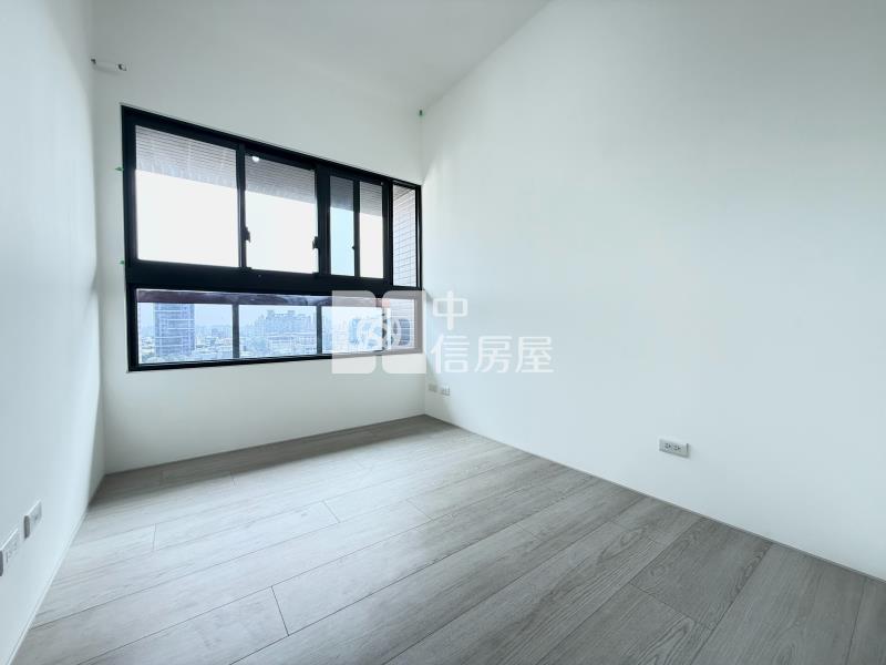 南興國小華太怡人視野三房平車（專任）房屋室內格局與周邊環境