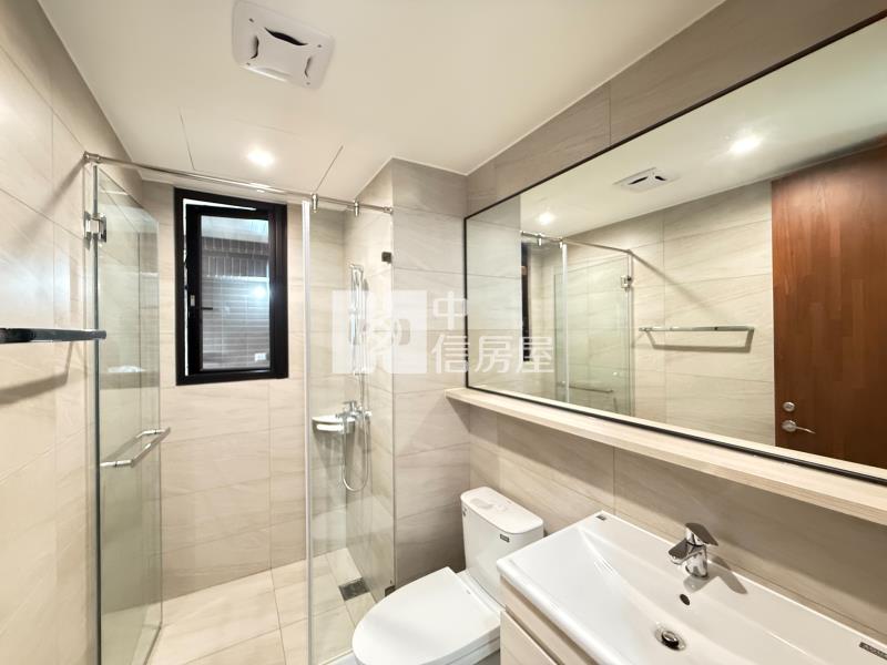 南興國小華太怡人視野三房平車（專任）房屋室內格局與周邊環境