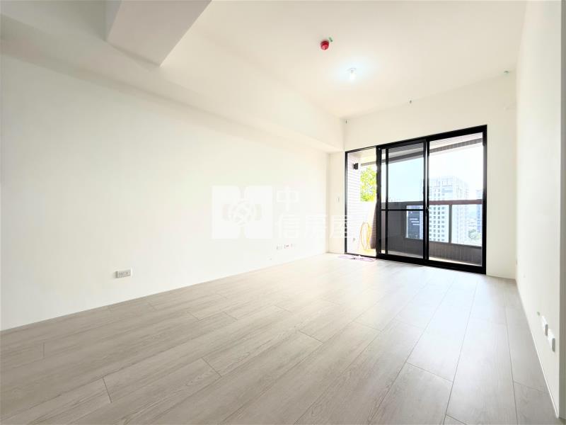 南興國小華太怡人視野三房平車（專任）房屋室內格局與周邊環境