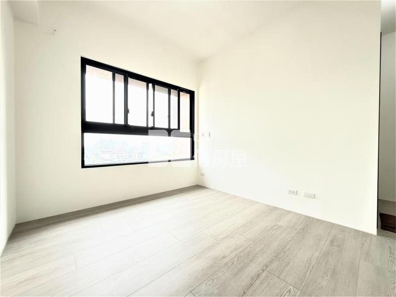 南興國小華太怡人視野三房平車（專任）房屋室內格局與周邊環境