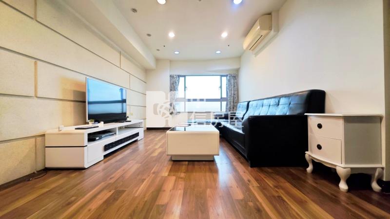 中壢體育園區漂亮2房車房屋室內格局與周邊環境