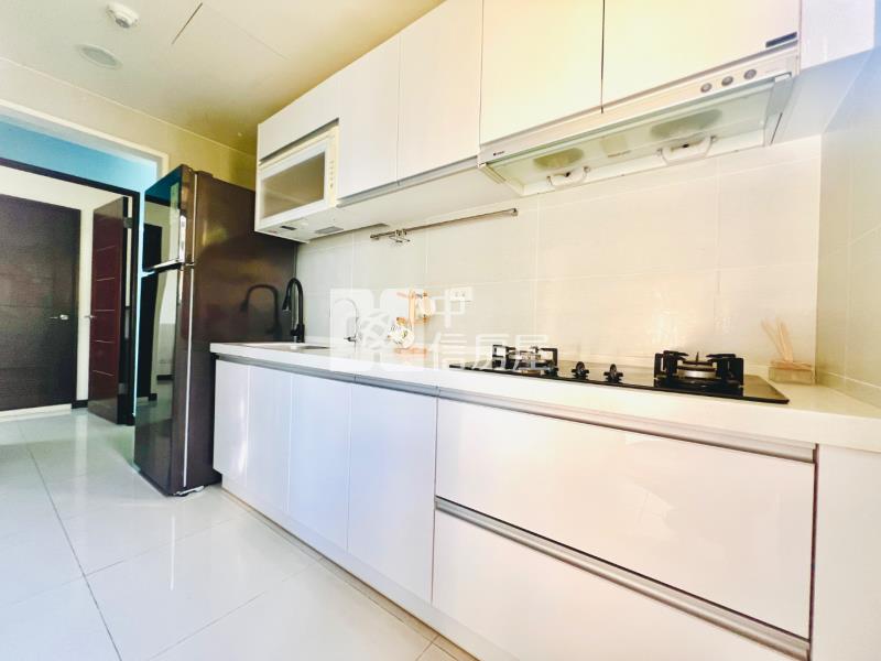 桃園站前三房二車房屋室內格局與周邊環境