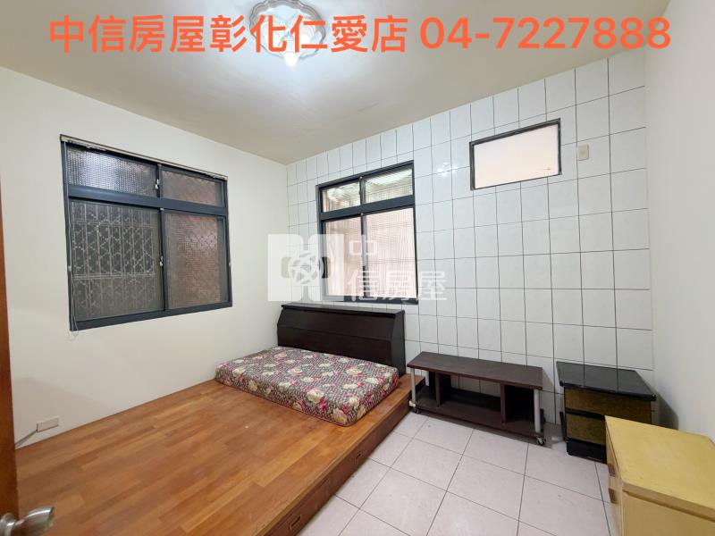 彰南路7-11旁別墅房屋室內格局與周邊環境