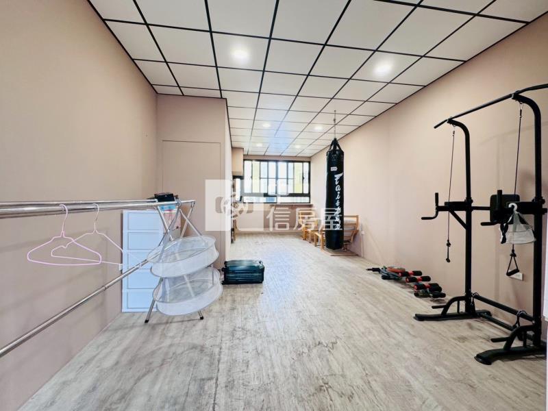 高工商圈精裝整理美透天房屋室內格局與周邊環境