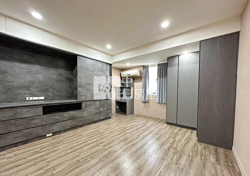 高工商圈精裝整理美透天房屋室內格局與周邊環境