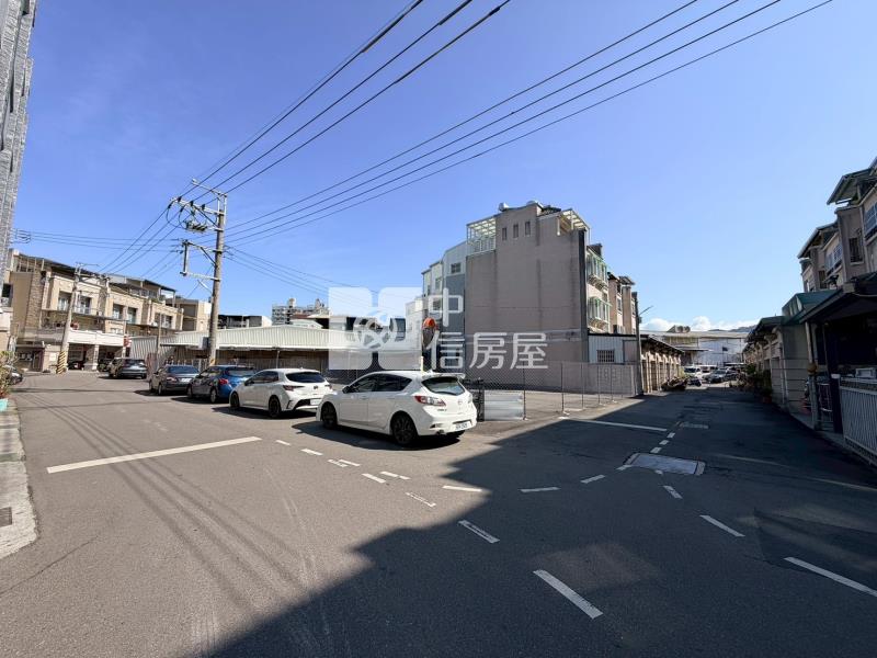 太平長億公園角地房屋室內格局與周邊環境