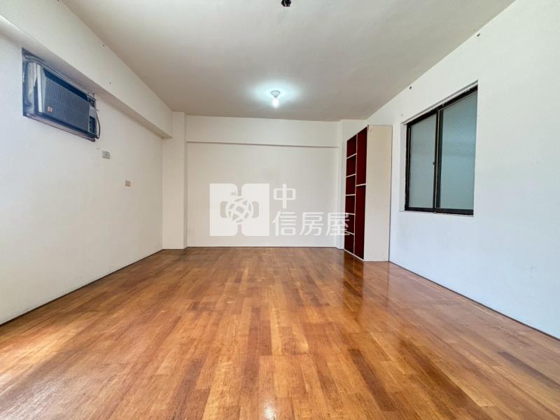 中壢後站和平市場大四房房屋室內格局與周邊環境