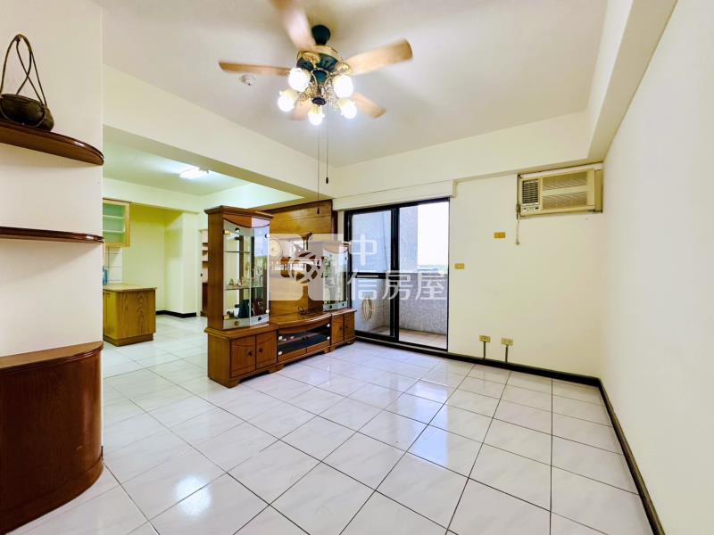 書香園優質平車大樓房屋室內格局與周邊環境