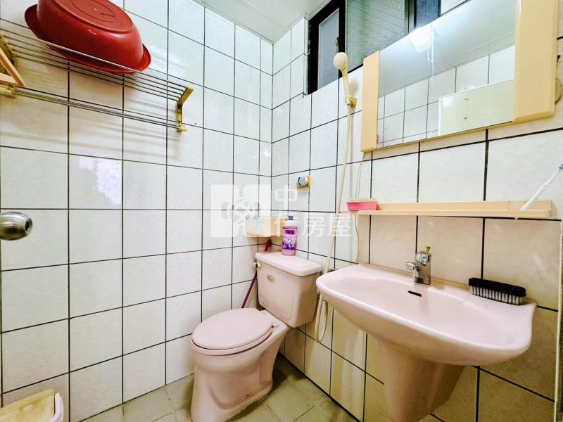 書香園優質平車大樓房屋室內格局與周邊環境