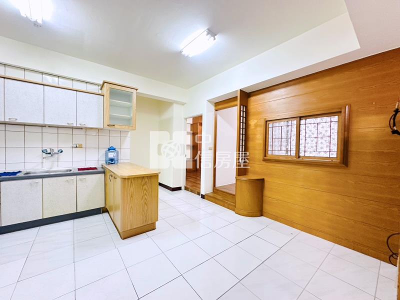 書香園優質平車大樓房屋室內格局與周邊環境