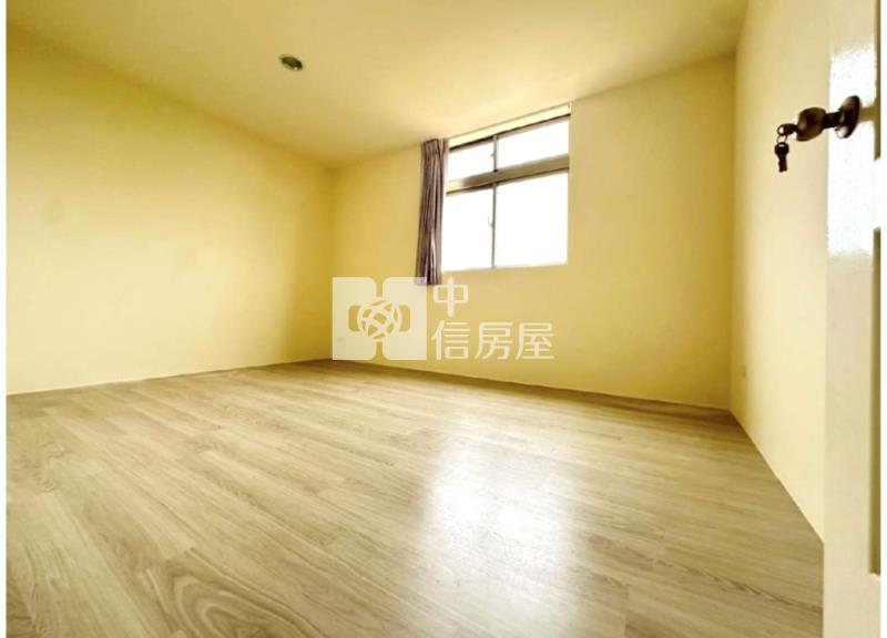 【新世紀】忠愛莊透天(全新整理)房屋室內格局與周邊環境