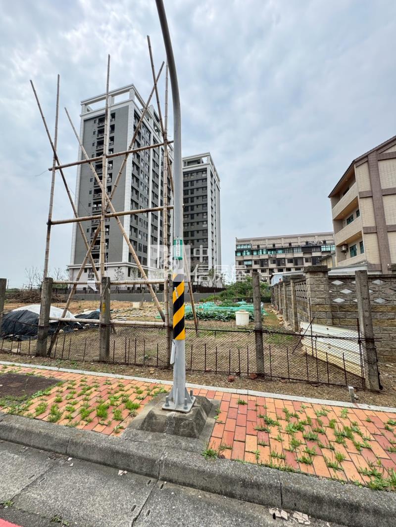 大園客運重畫區內方正建地房屋室內格局與周邊環境