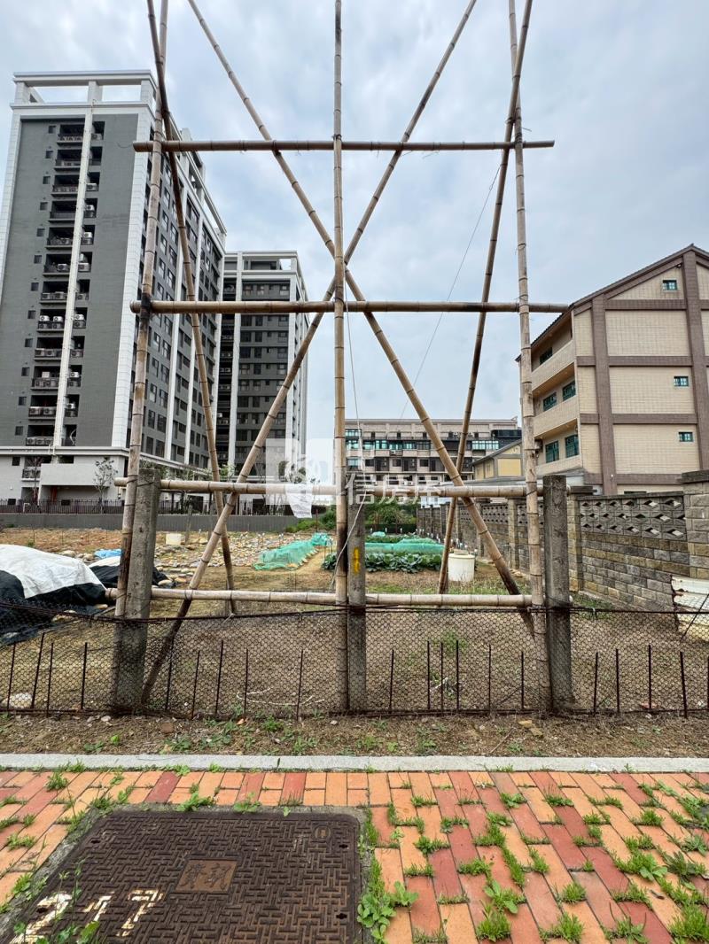 大園客運重畫區內方正建地房屋室內格局與周邊環境