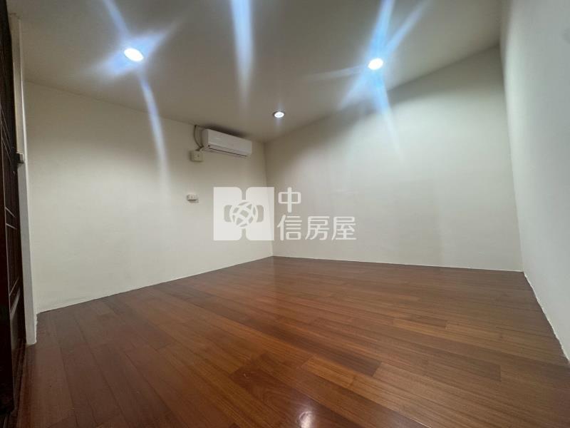 中悅桂冠3房平車房屋室內格局與周邊環境