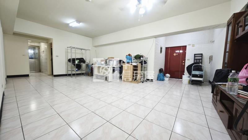 楊梅體育園區漂亮大四房房屋室內格局與周邊環境