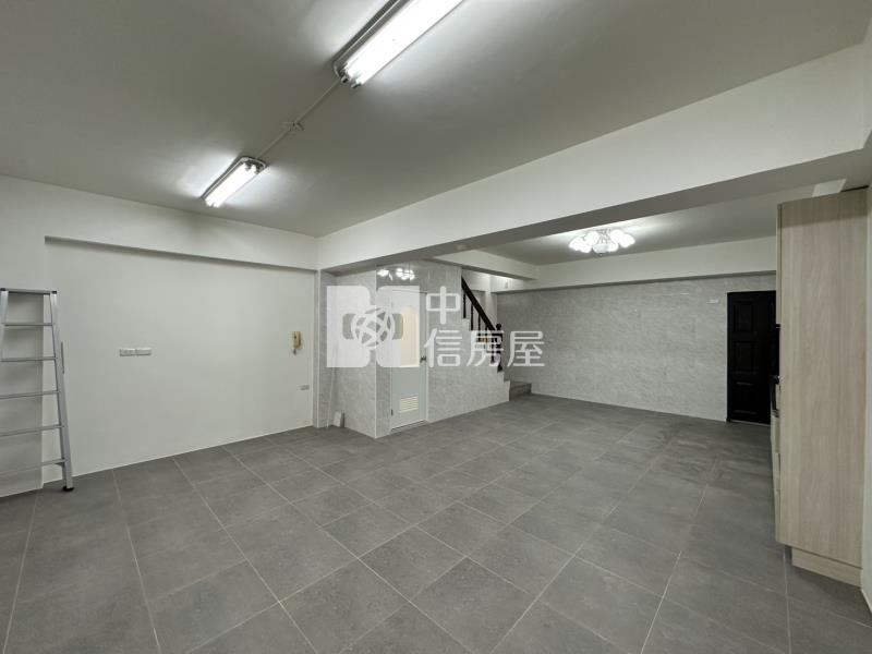 歸仁商圈1+2樓整新樓店房屋室內格局與周邊環境