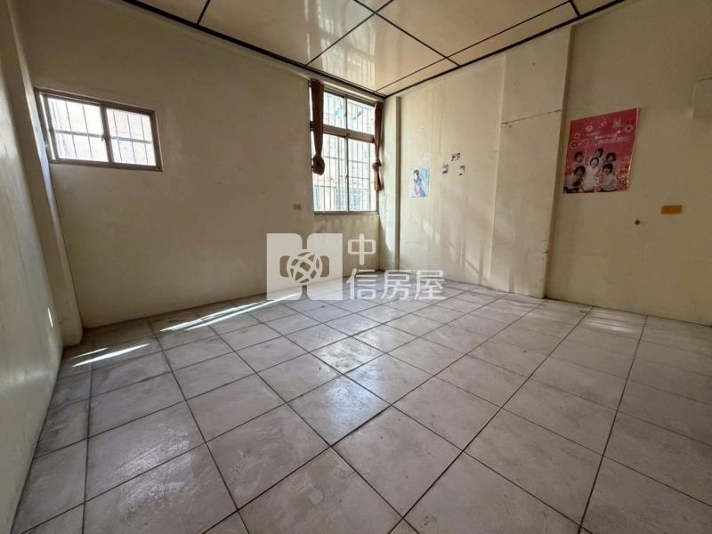 北安臨商60買尬大坪數店住透天房屋室內格局與周邊環境