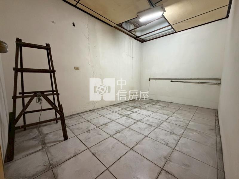 北安臨商60買尬大坪數店住透天房屋室內格局與周邊環境