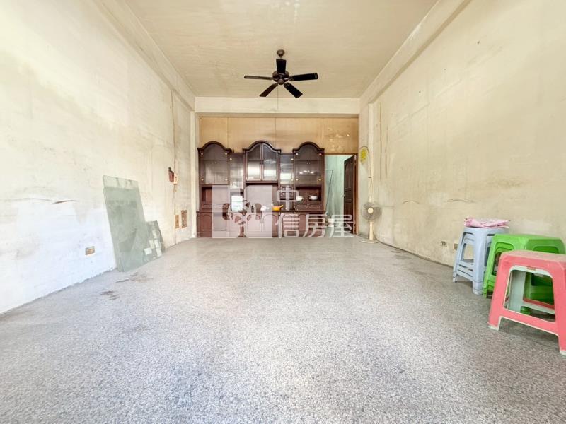 北安臨商60買尬大坪數店住透天房屋室內格局與周邊環境