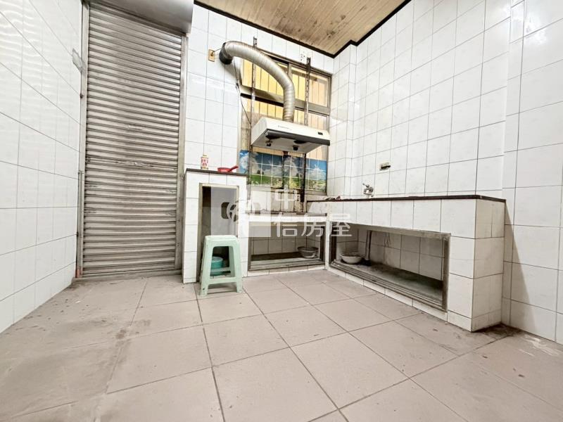 北安臨商60買尬大坪數店住透天房屋室內格局與周邊環境