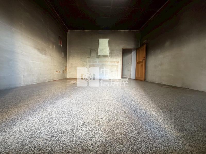 北安臨商60買尬大坪數店住透天房屋室內格局與周邊環境