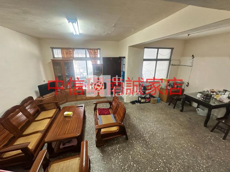 山仔頂大面寬透天房屋室內格局與周邊環境