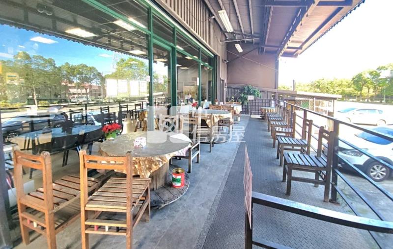 龍潭交流道大面寬店面房屋室內格局與周邊環境