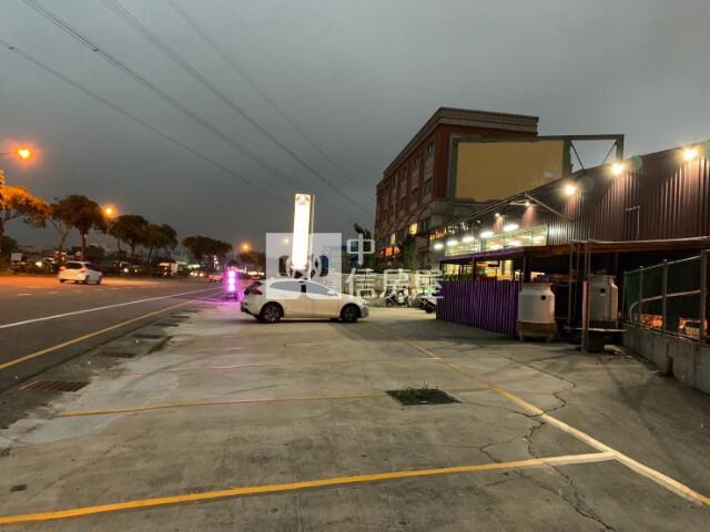 龍潭交流道大面寬店面房屋室內格局與周邊環境