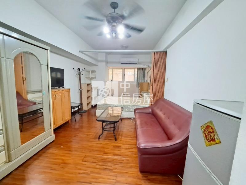 美麗島+信義國小雙捷運套房房屋室內格局與周邊環境