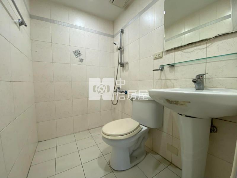 中壢健保局稀有✨大2房雙衛浴✨房屋室內格局與周邊環境