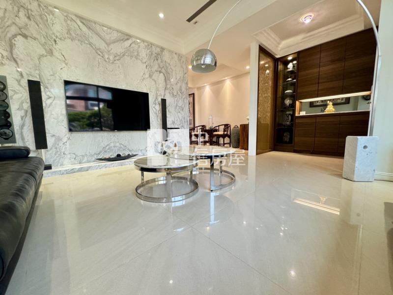 楊梅稀有典藏氣派別墅(有孝親房)房屋室內格局與周邊環境