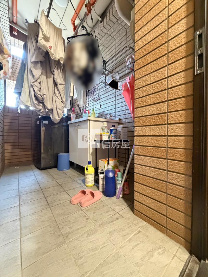 綠園道高樓層無限視野大四房雙平車房屋室內格局與周邊環境