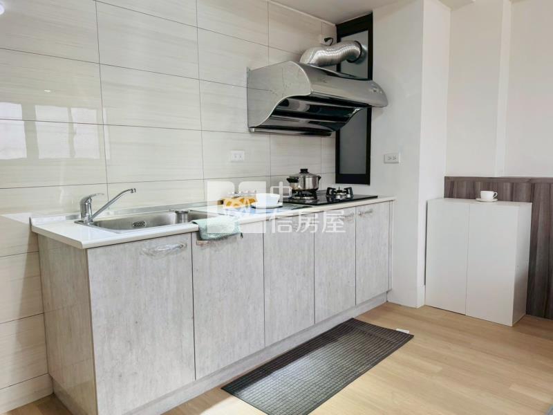 衛道中學旁公寓房屋室內格局與周邊環境