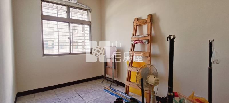 潭子近中山.74號精華商圈美三房房屋室內格局與周邊環境